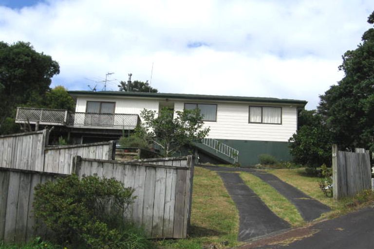 Photo of property in 10 Eugen Place, Bayview, Auckland, 0629