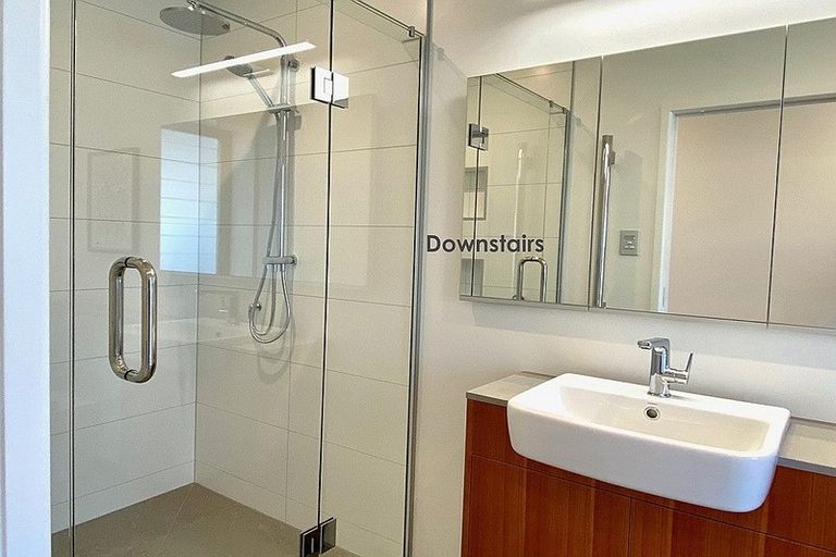 Photo of property in 4/6 Belt Road, Moturoa, New Plymouth, 4310