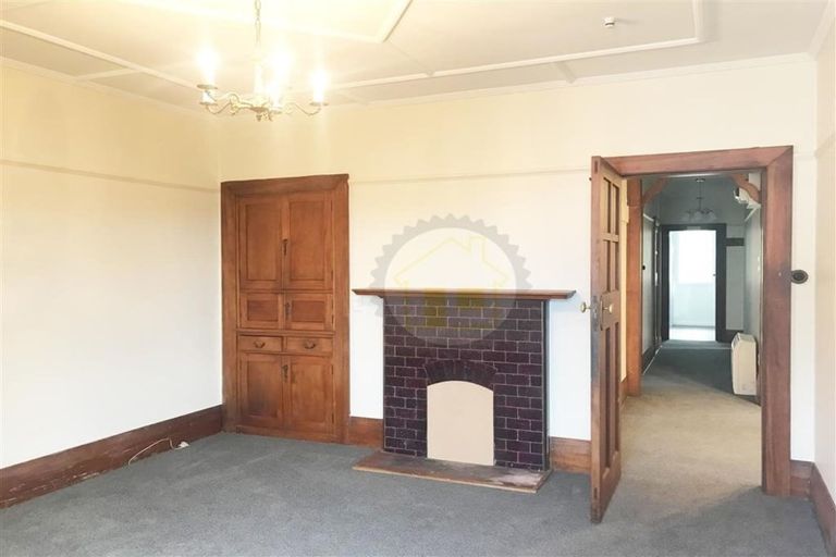 Photo of property in 42 Manor Place, Dunedin Central, Dunedin, 9016