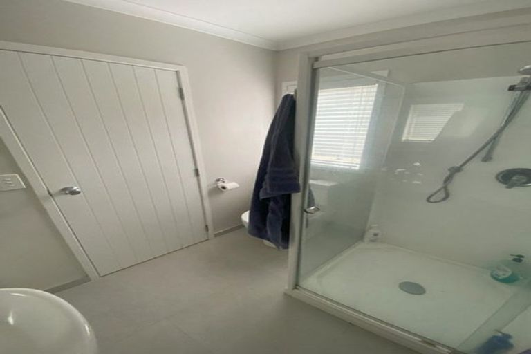 Photo of property in 7 Phoebe Meikle Place, Torbay, Auckland, 0630