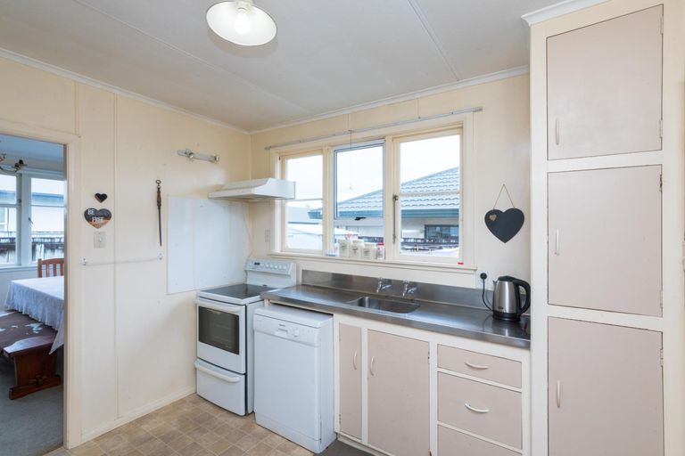 Photo of property in 93a College Street, Awapuni, Palmerston North, 4412