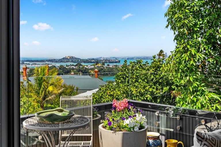 Photo of property in 46 Hinemoa Street, Birkenhead, Auckland, 0626