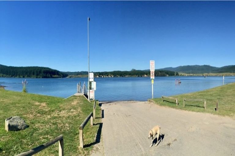 Photo of property in 28 Rangatira Drive, Mangakino, 3421