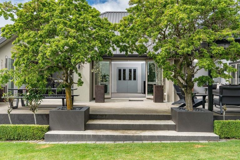 Photo of property in 5 Orchard Grove, East Taieri, Mosgiel, 9024