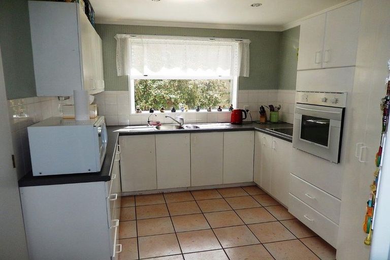 Photo of property in 17 Doon Street, Oamaru North, Oamaru, 9400