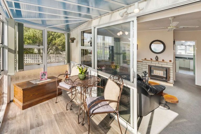 Photo of property in 13 Exeter Crescent, Springvale, Whanganui, 4501