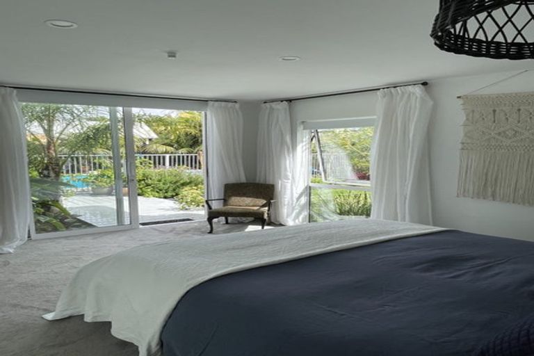 Photo of property in 2 Taimoana Close, Mangawhai Heads, Mangawhai, 0505