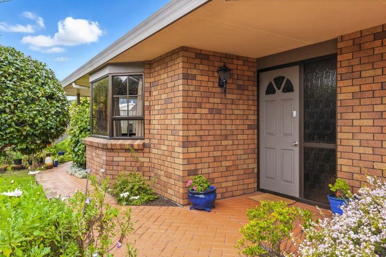 Photo of property in 48 Kapiti Road, Paraparaumu, 5032