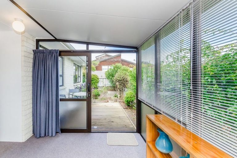 Photo of property in 2 Malfroy Lane, Raumati Beach, Paraparaumu, 5032