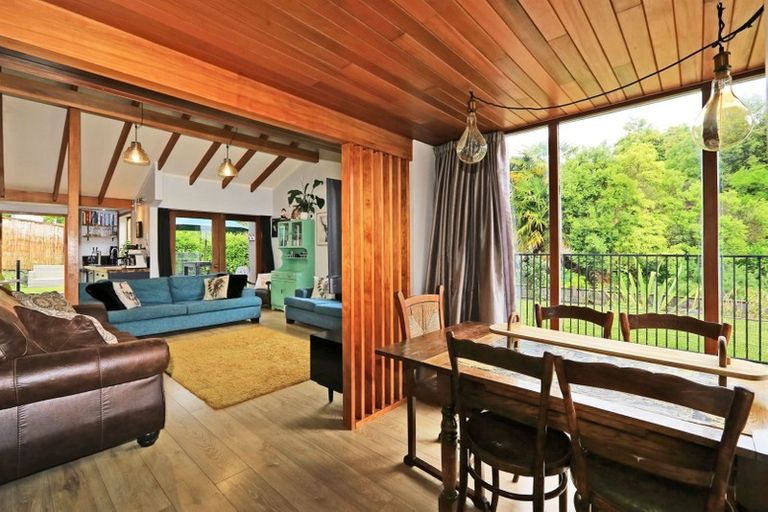 Photo of property in 55c Palmerston Road, Havelock North, 4130