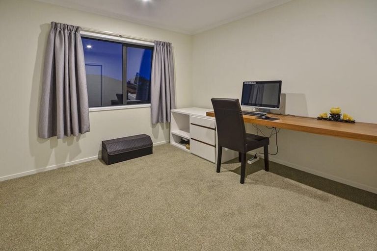 Photo of property in 46 Harris Drive, Silverdale, 0932