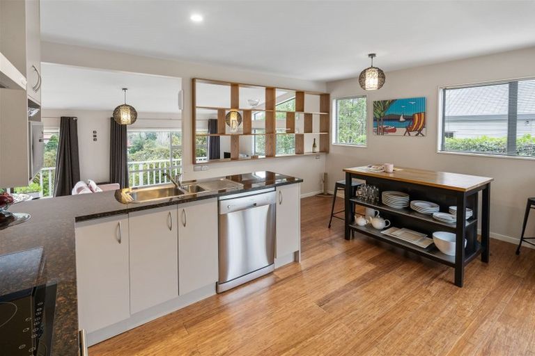 Photo of property in 3/161a Mokoia Road, Birkenhead, Auckland, 0626