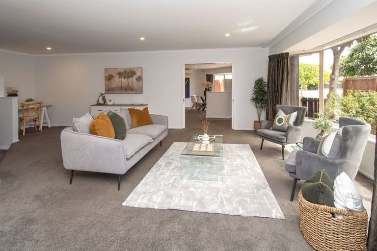 Photo of property in 71 Broadhaven Avenue, Parklands, Christchurch, 8083