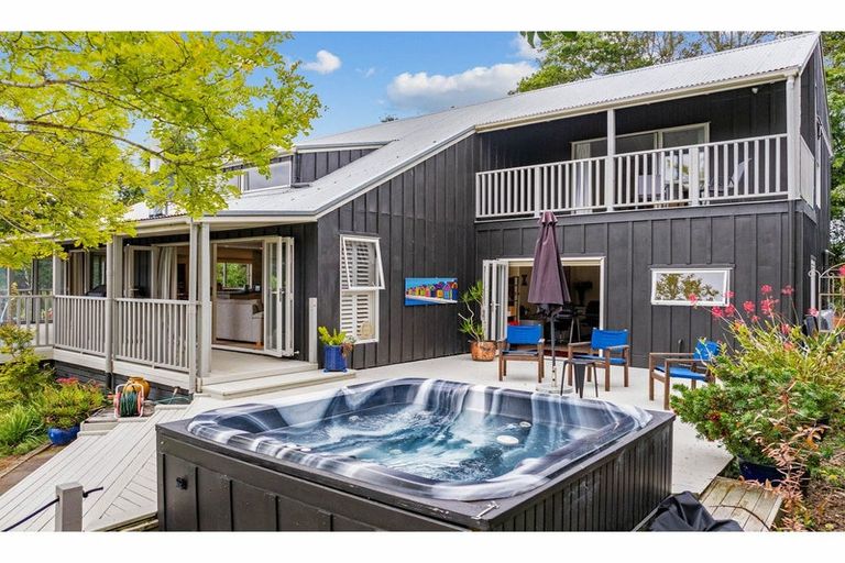 Photo of property in 376 Tara Road, Mangawhai, Kaiwaka, 0573