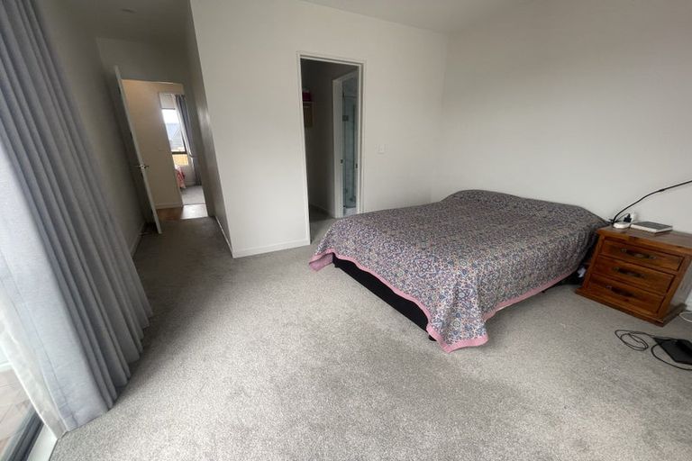 Photo of property in 15 Arawaru Avenue, Wainui, Silverdale, 0992