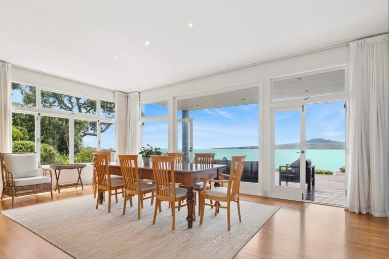 Photo of property in 20 Hamana Street, Narrow Neck, Auckland, 0622