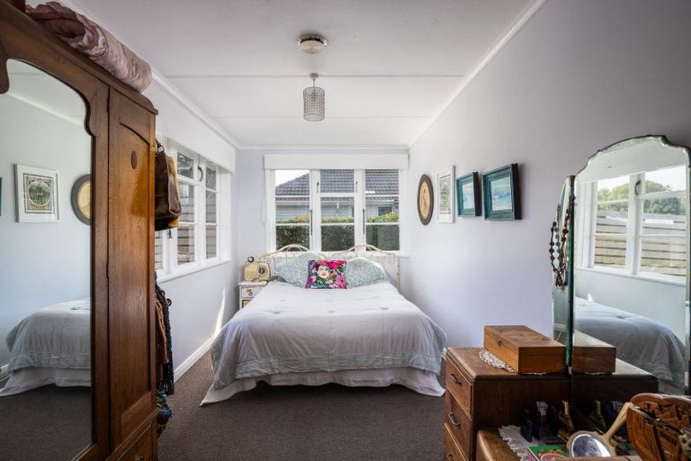 Photo of property in 5 Camden Street, Vogeltown, New Plymouth, 4310