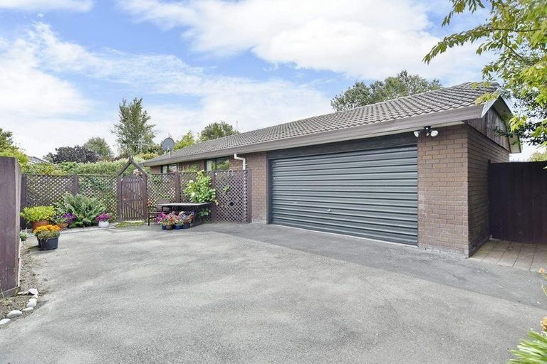 Photo of property in 21b Chartwell Close, Rangiora, 7400