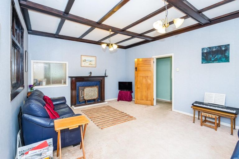 Photo of property in 21 Ridout Street, Maeroa, Hamilton, 3200