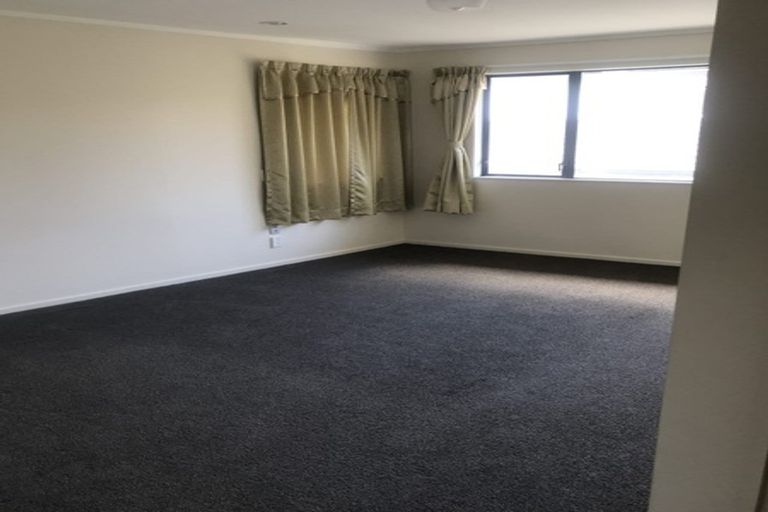 Photo of property in 193 Westchester Drive, Churton Park, Wellington, 6037