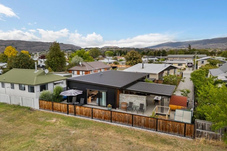 Photo of property in 83a Russell Street, Alexandra, 9320