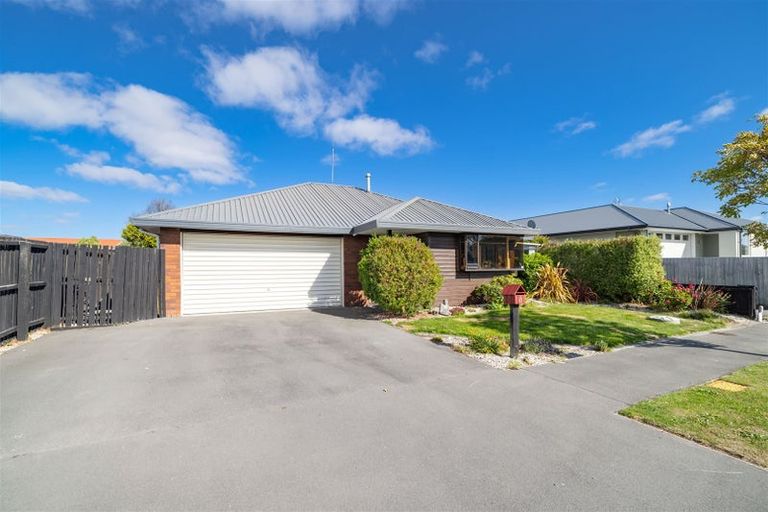 Photo of property in 49 Briarmont Street, Avondale, Christchurch, 8061