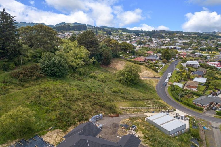 Photo of property in 42 Waldron Crescent, Green Island, Dunedin, 9018