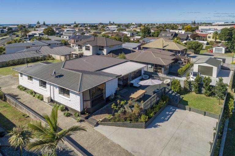 Photo of property in 481 Maunganui Road, Mount Maunganui, 3116