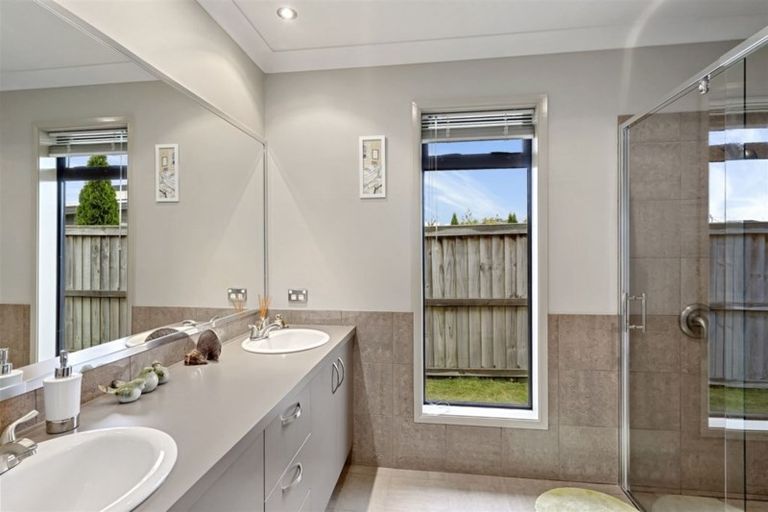 Photo of property in 30 Champagne Avenue, Yaldhurst, Christchurch, 8042