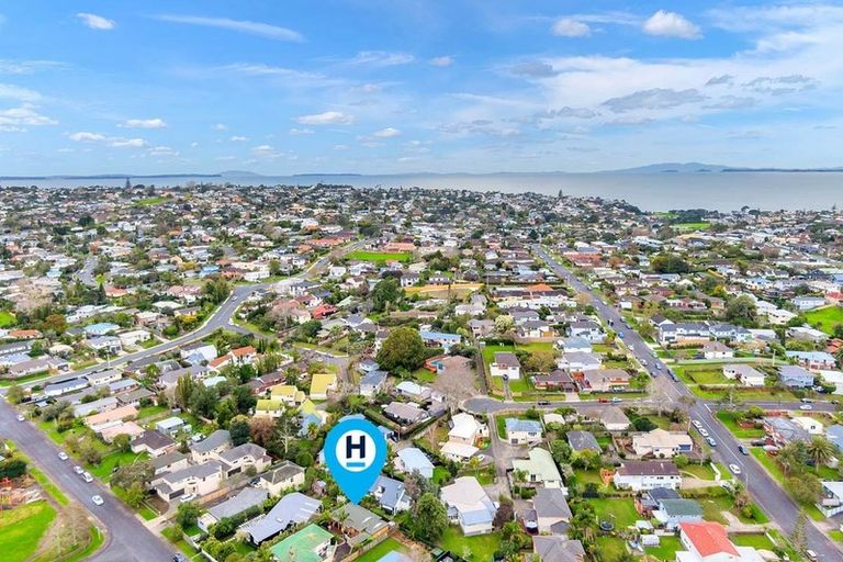 Photo of property in 1/11 Seine Road, Forrest Hill, Auckland, 0620