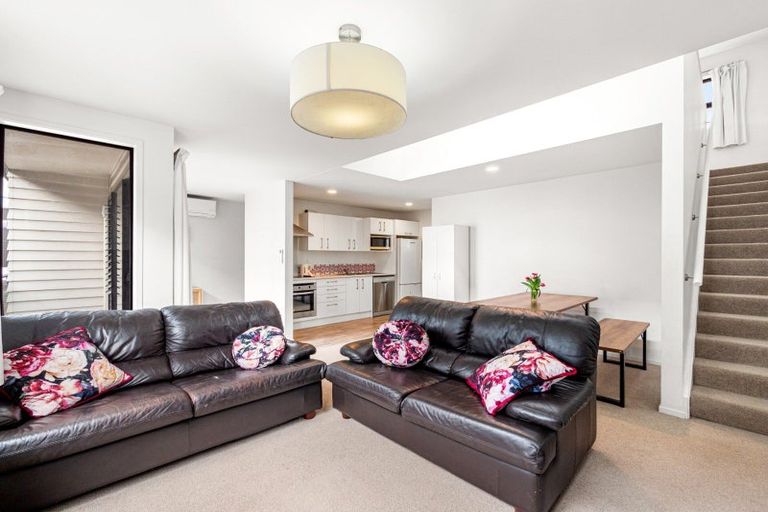 Photo of property in 36 Miro Street, Mount Maunganui, 3116