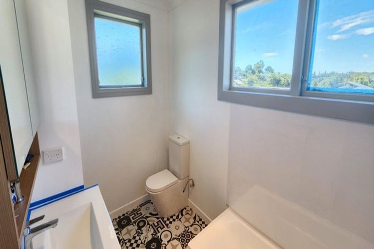 Photo of property in 29 Maratahu Street, Westown, New Plymouth, 4310