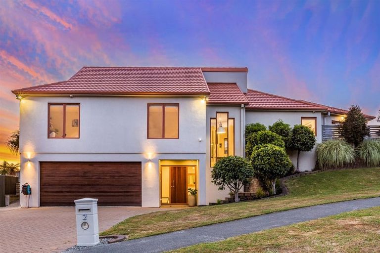 Photo of property in 2 Navigation Drive, Whitby, Porirua, 5024