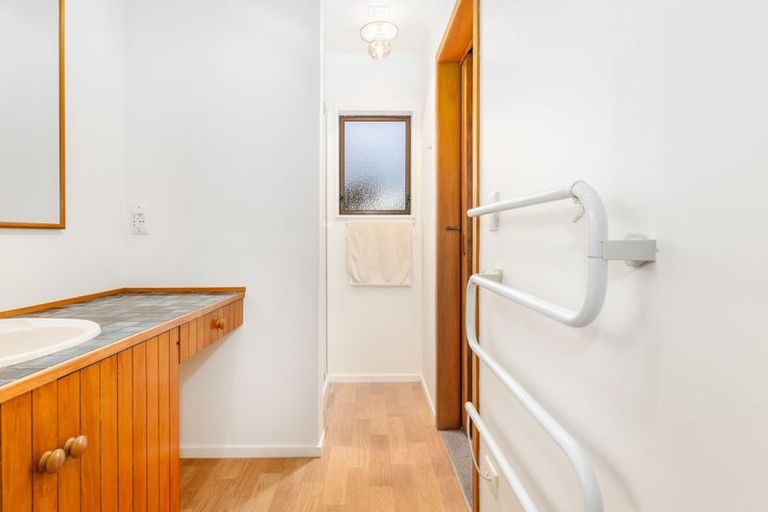 Photo of property in 134 Winara Avenue, Waikanae, 5036