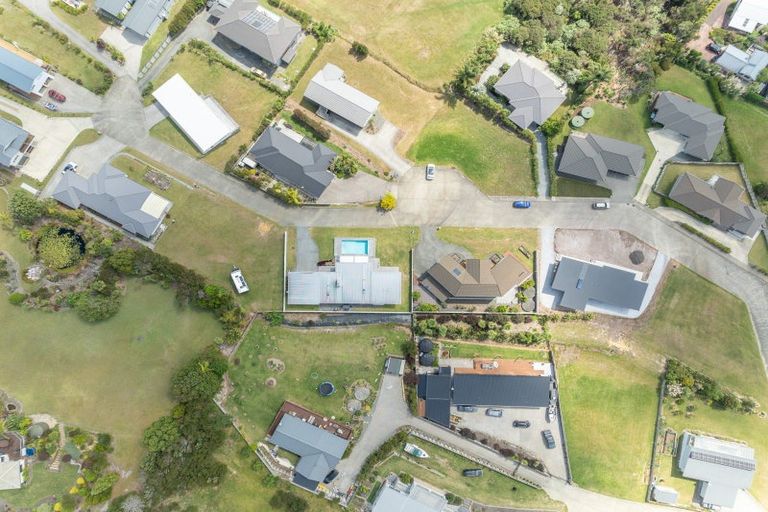 Photo of property in 27 Eagles Way, Cable Bay, 0420
