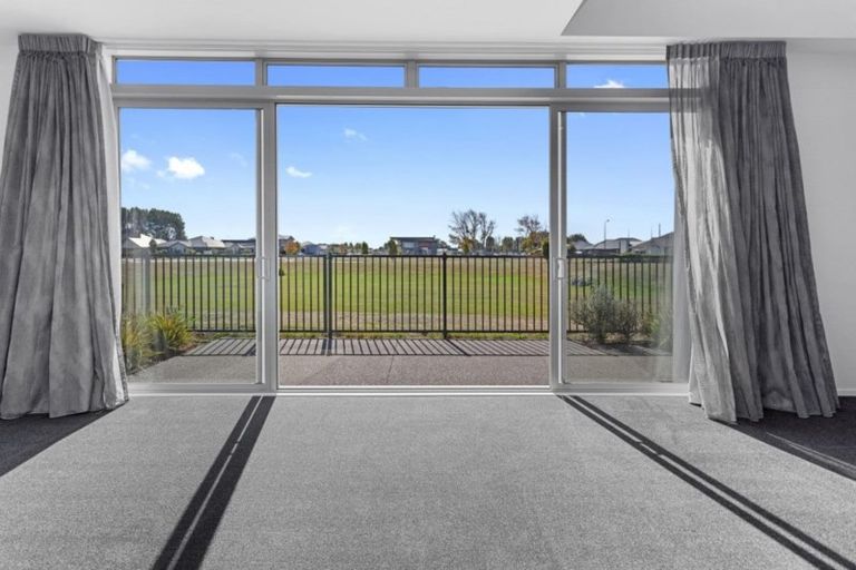 Photo of property in 4d Batchelor Place, Kaiapoi, 7630