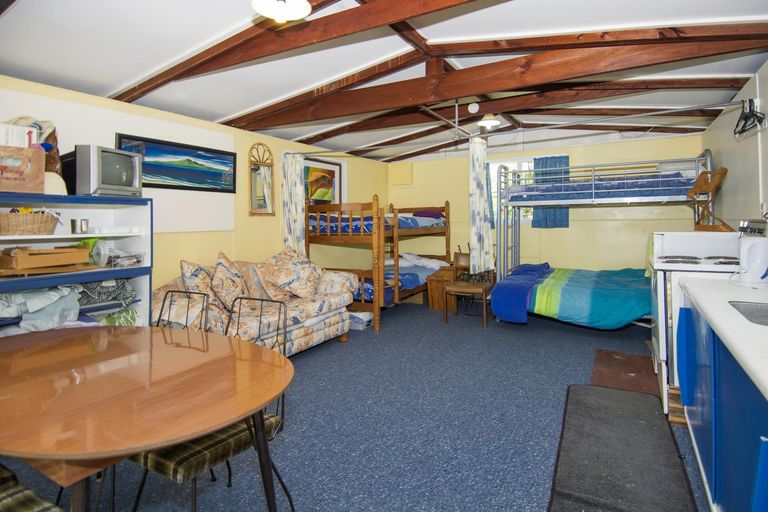 Photo of property in 684 Pukehina Parade, Pukehina, Te Puke, 3189
