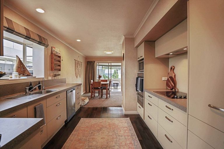 Photo of property in 66 Cameron Street, Ashburton, 7700