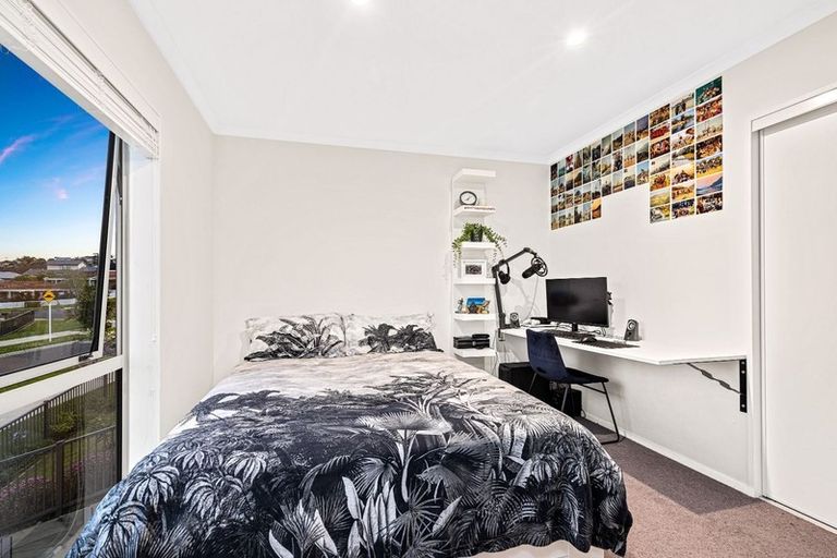 Photo of property in 3 George Mcwhirter Avenue, Massey, Auckland, 0614