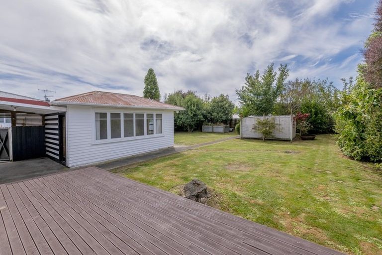Photo of property in 13 Saint Annes Street, Levin, 5510