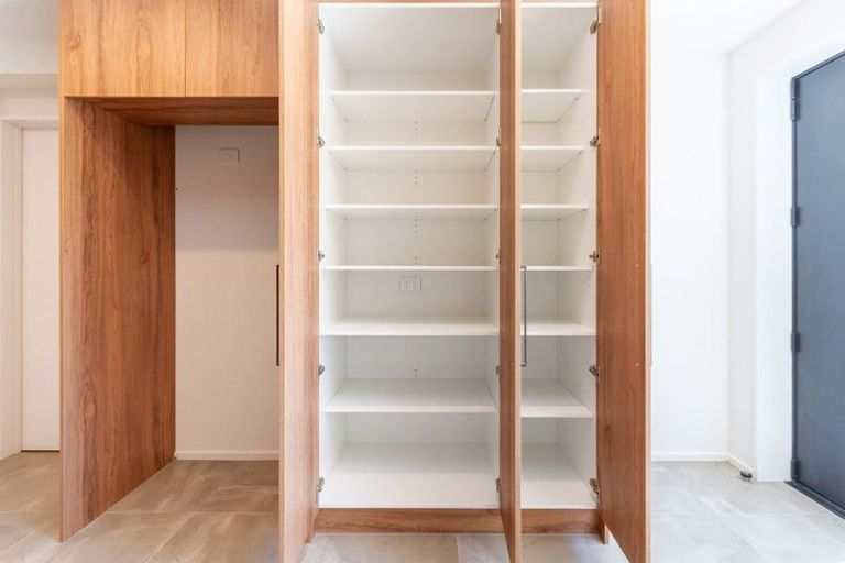 Photo of property in 3/133 Blighs Road, Strowan, Christchurch, 8052