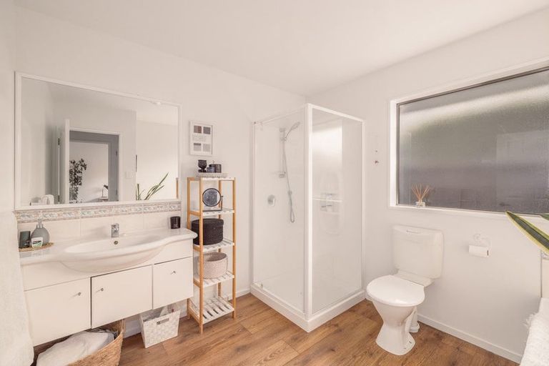 Photo of property in 32 Awatea Gardens, Wigram, Christchurch, 8042