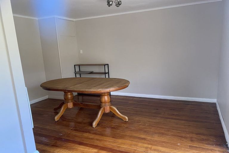 Photo of property in 4 Ngaio Gorge Road, Ngaio, Wellington, 6035