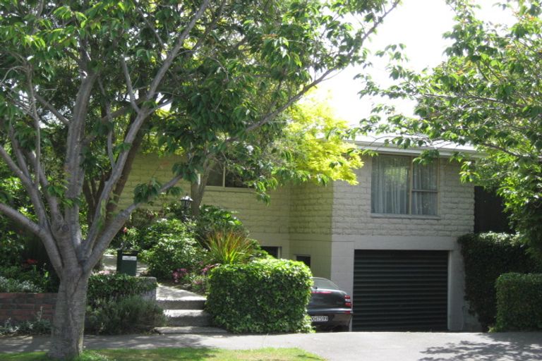 Photo of property in 22 Hillcrest Place, Avonhead, Christchurch, 8042