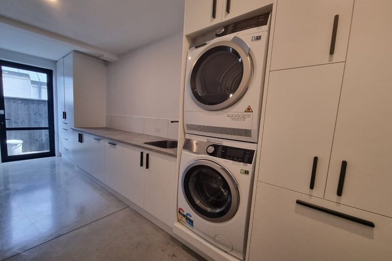 Photo of property in 31 Wallace Crescent, Prebbleton, 7604