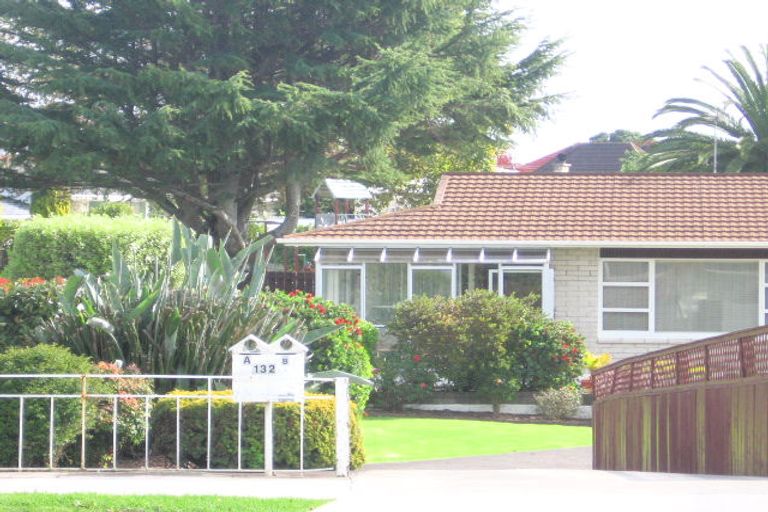 Photo of property in 132b Rangitoto Road, Papatoetoe, Auckland, 2025