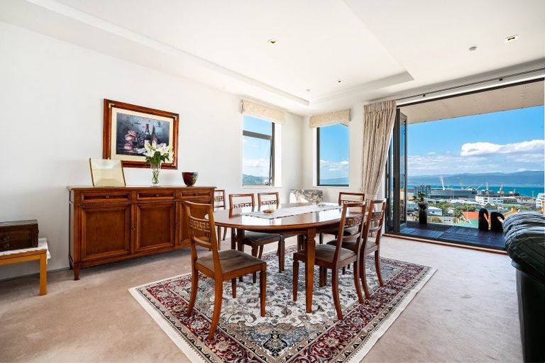 Photo of property in 12/95 Molesworth Street, Thorndon, Wellington, 6011