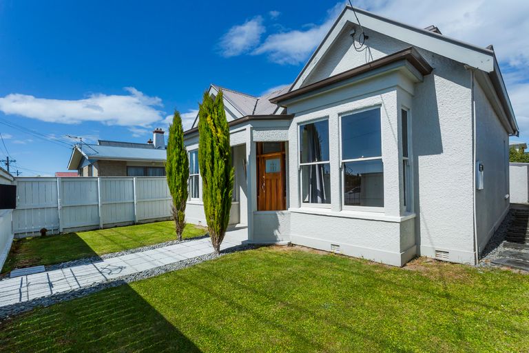 Photo of property in 10 Grove Street, Saint Kilda, Dunedin, 9012