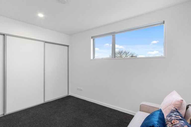 Photo of property in 11/318 Barbadoes Street, Christchurch Central, Christchurch, 8011