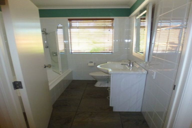 Photo of property in 4 Nautilus Drive, Gulf Harbour, Whangaparaoa, 0930